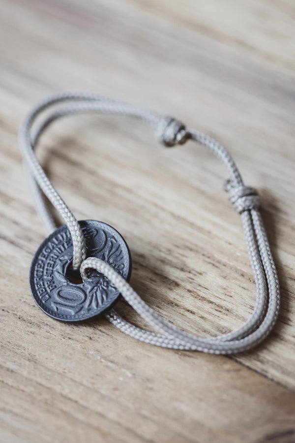 Pulsera de carbón de 10 ct.