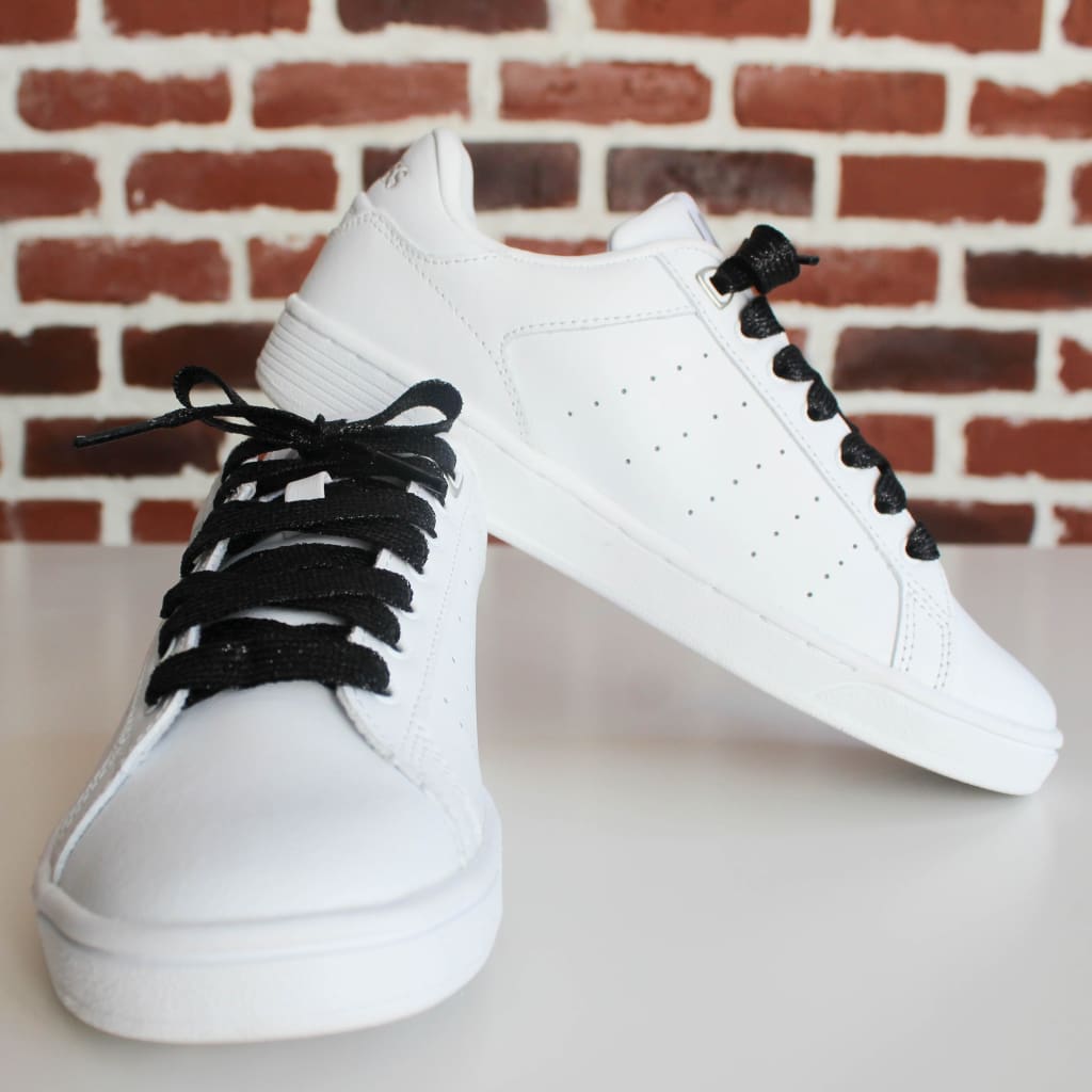 Cordones negros con purpurina