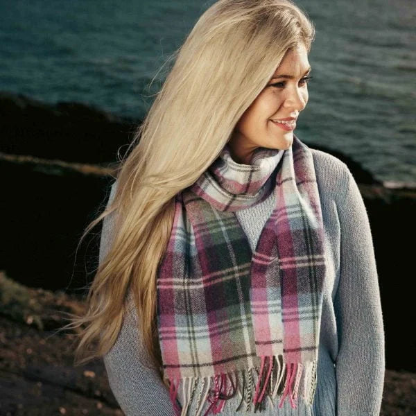 Écharpe Mérinos Carreaux Vert Bleu Rose - John Hanly