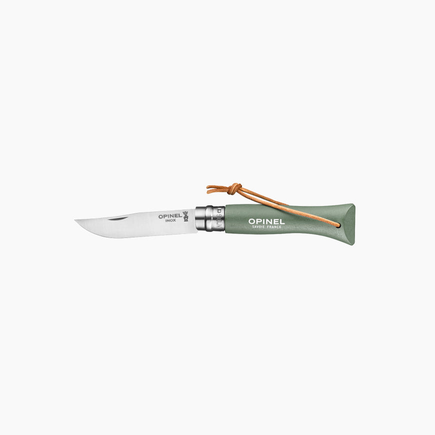 baroudeur opinel n°6 Cette couleur naturelle et apaisante donne du caractère au couteau.