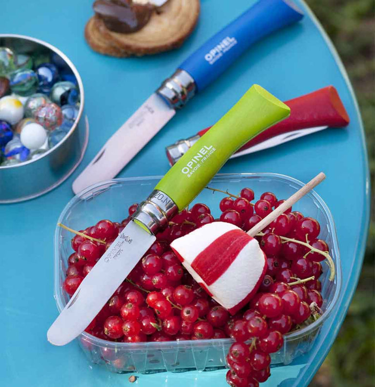 opinel bout rond vert pour les enfants aller dans le jardin