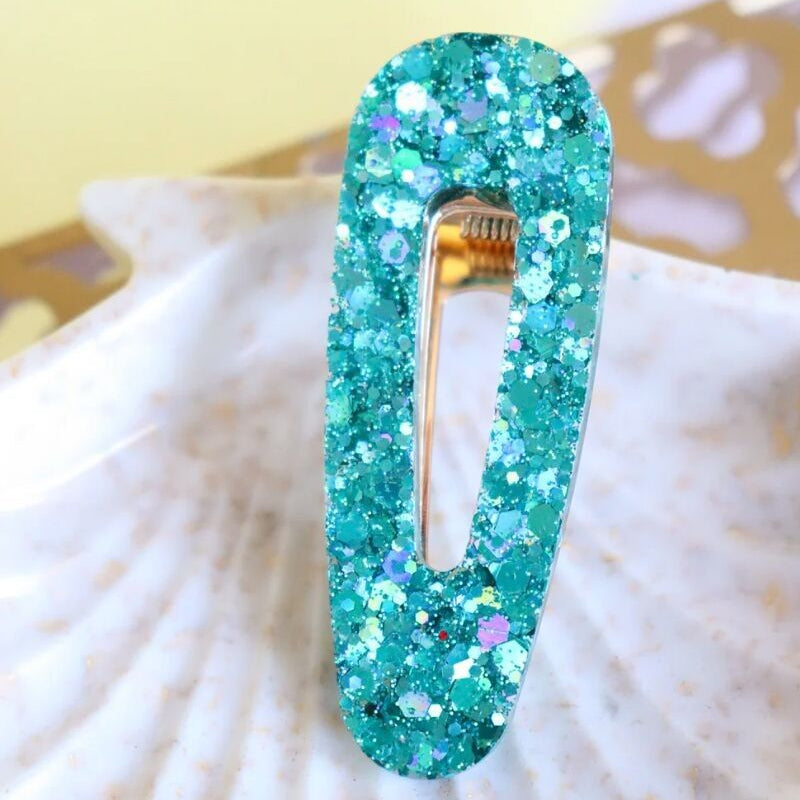 Barrette triangle Paillette