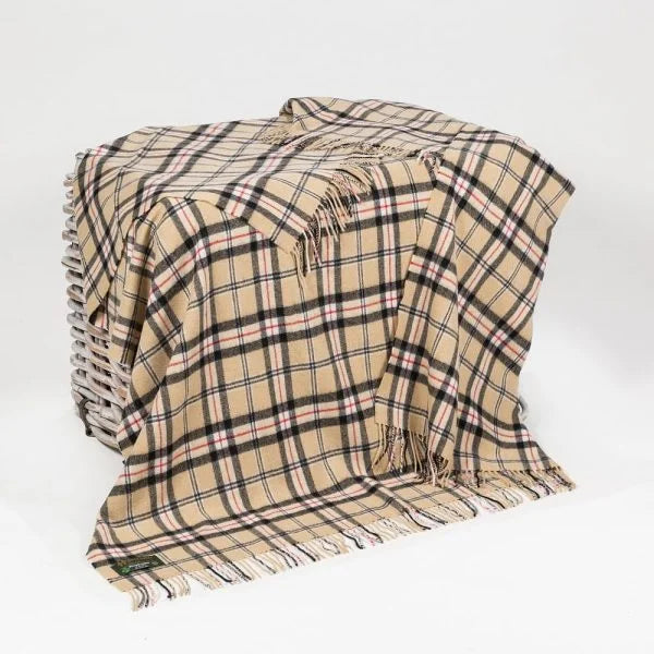 Plaid en Laine D'agneau Tartan Camel Of Merrick - John Hanly