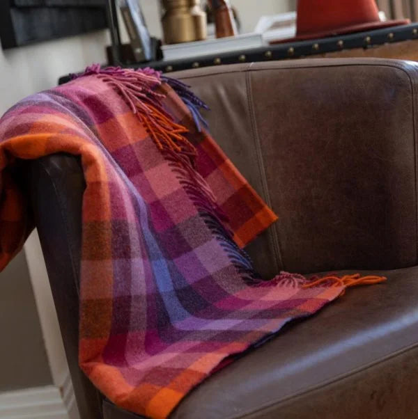 Plaid en Laine Damier Rose Pivoine Violet Orange