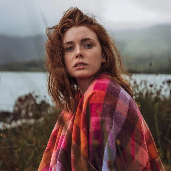 Plaid en Laine Damier Rose Pivoine Violet Orange