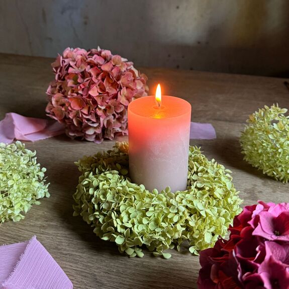 Couronne de fleurs séchées