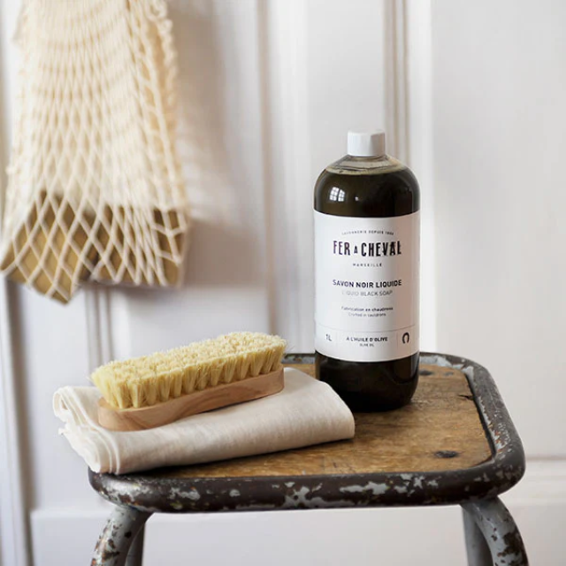Savon noir liquide à l'huile d'olive