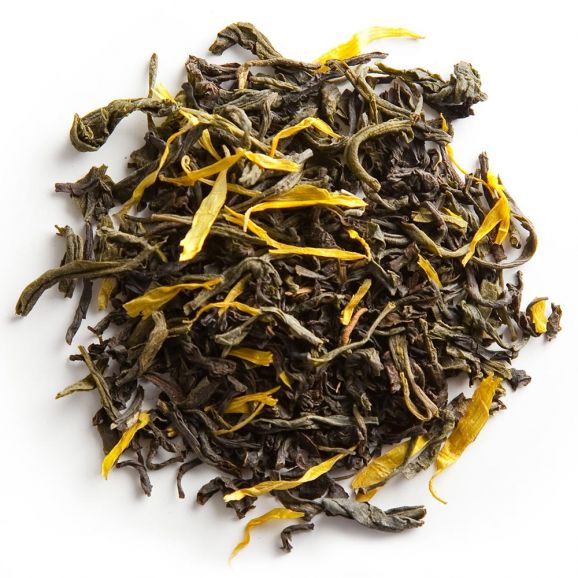 Inspiré d’une recette ancestrale élaborée dans un monastère tibétain, voici un mélange de thé noir et de thé vert au parfum floral unique.