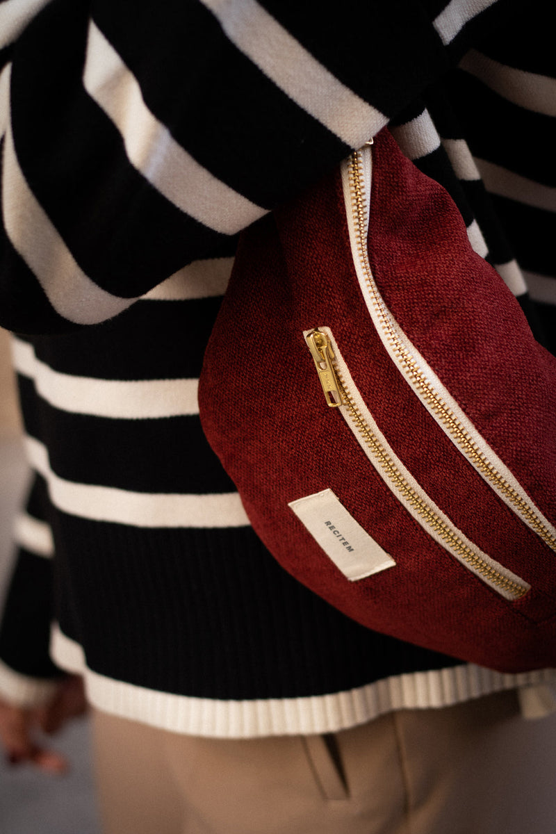 Son rouge grenat ultra chic banane