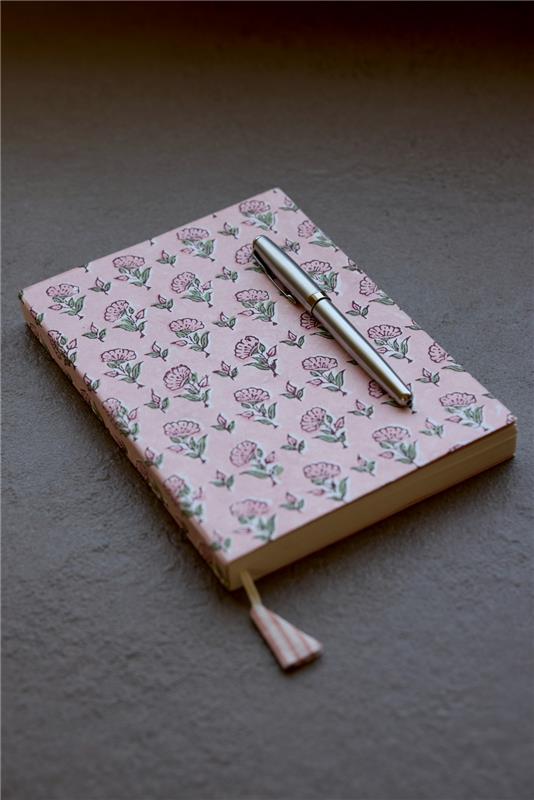 Carnet Ligné Fleurs Rose
