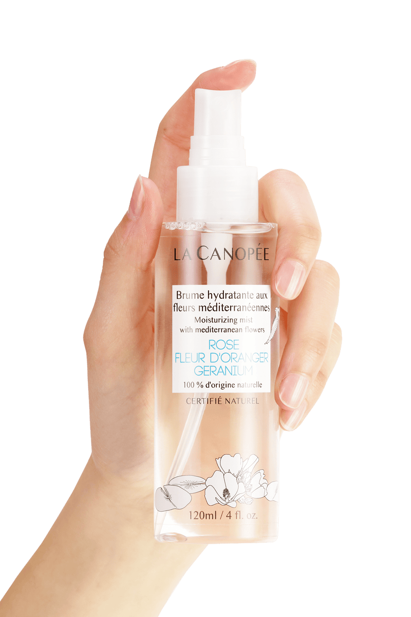 Moisturizing mist with Mediterranean flowers
