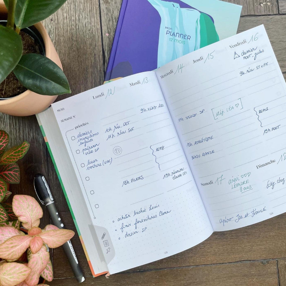 Mon Planner 12 mois non daté - Cascade