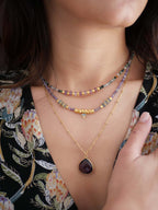 Collier Justine porté Ginandger