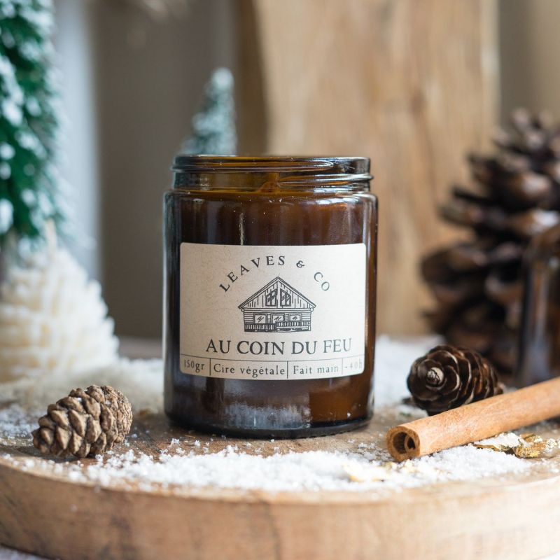 Au coin du feu bougie de Noel