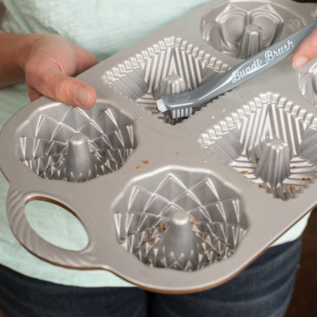 Brosse de nettoyage pour Bundt