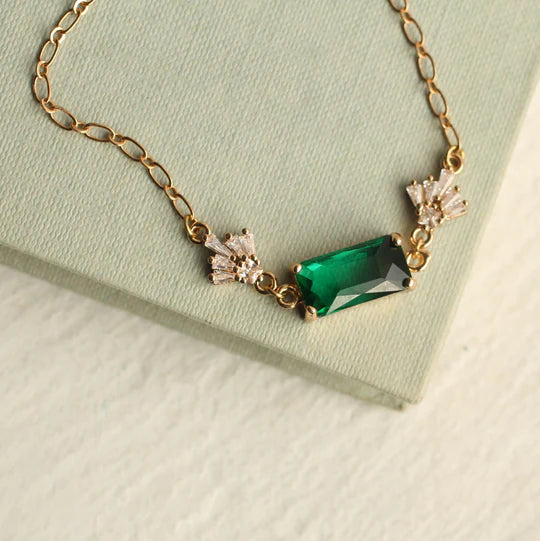 Collier Art Déco Émeraude