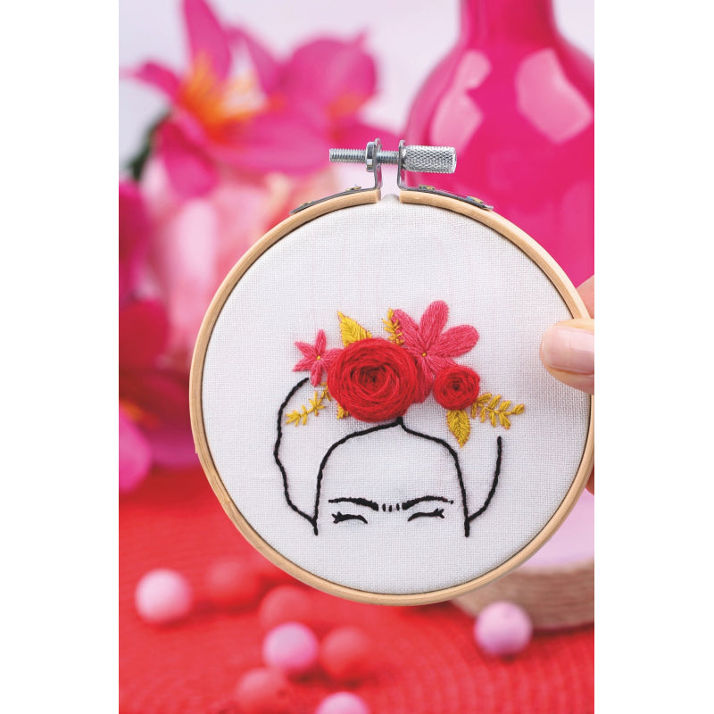 Broderie décorative Frida Kahlo