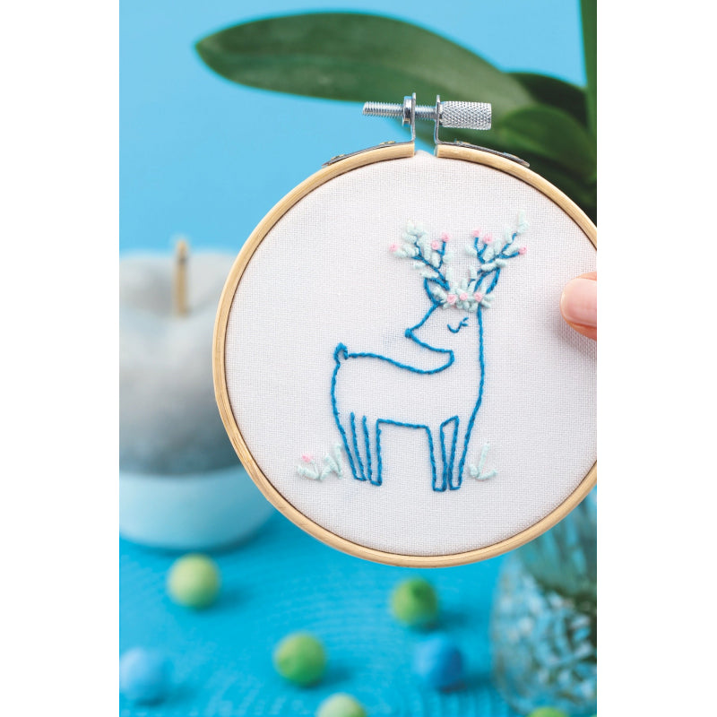 Broderie Décorative Petite Biche