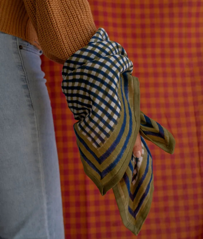 Petit Foulard Tara Verde 50x50