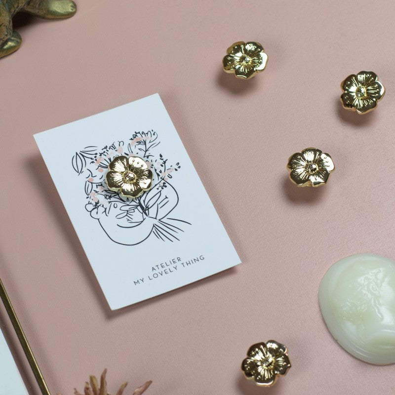 Pin's Bouton d'Or en Laiton