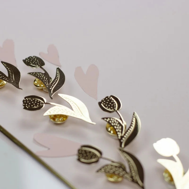 Pin's Tulipe en laiton